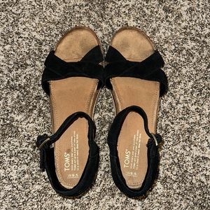 Black Toms Short Platform Sandals